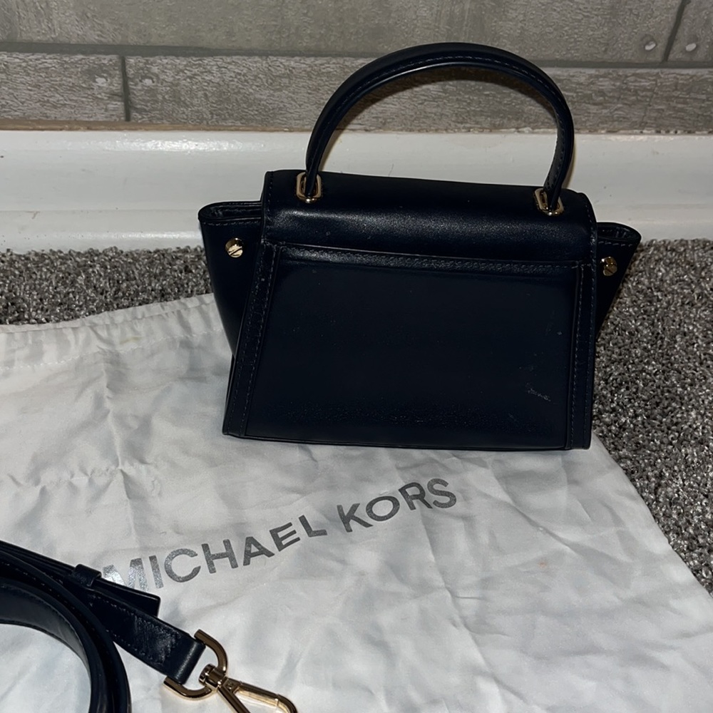 Authentic Michael Kors mini crossbody purse - Picture 8 of 11